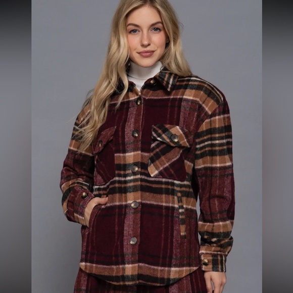 685. Plaid long sleeve wool blend Shacket burgundy - Picture 2 of 3